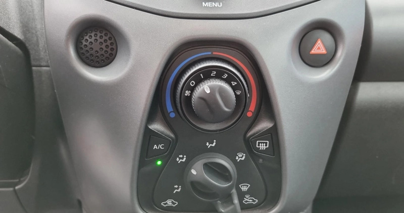 Toyota Aygo cena 47900 przebieg: 60422, rok produkcji 2021 z Lewin Brzeski małe 379